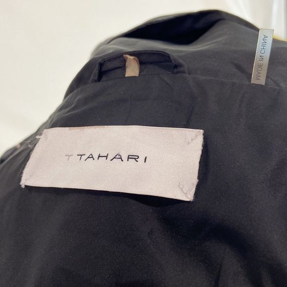 Elie Tahari black nylon zip 3/4 jacket - Picture 16 of 16